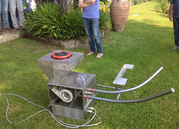 Lanciatore di contenitori Tricosafe@